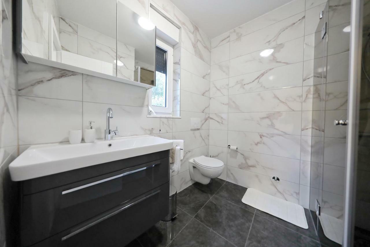 Apartmani Bida Zadar Exteriör bild