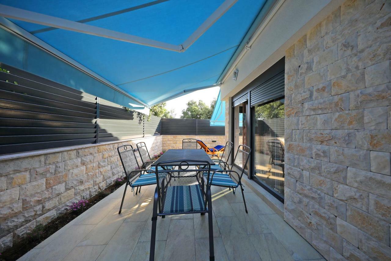 Apartmani Bida Zadar Rum bild